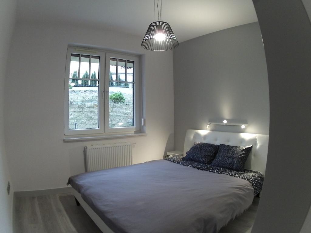 Apartament Z Ogrodem Polanica-Zdrój Buitenkant foto
