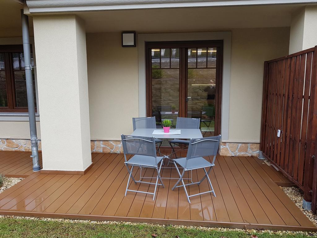 Apartament Z Ogrodem Polanica-Zdrój Buitenkant foto
