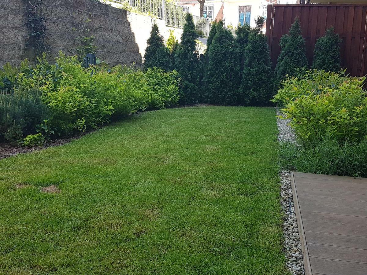 Apartament Z Ogrodem Polanica-Zdrój Buitenkant foto